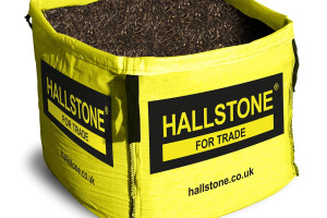 Hallstone-new-bag-Bark-Mulch